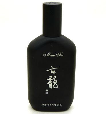 （热销）黑白古龙香水 正品香水 淡香水 专柜正品 持久淡香 女士化妆用品