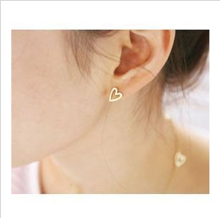 明星款爱心耳钉 简爱耳钉...