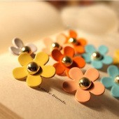 日韩版饰品耳钉 时尚甜美好的小雏菊 多色耳钉 耳饰