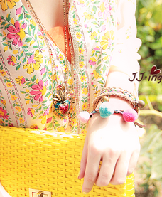 批发 小宜同款缤纷时尚俏皮球球铃铛民族风绳手链脚链通用