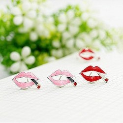 韩版小饰品 时尚创意个性女范儿 性感嘴唇口红烟头耳钉耳环批发