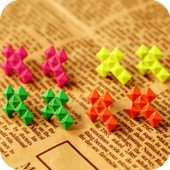 欧美时尚饰品精美 原宿风 荧光色铆钉十字架耳钉耳环