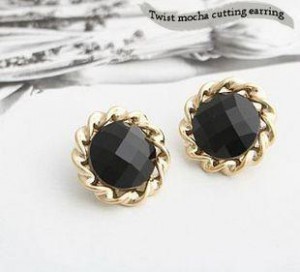 时尚太阳花水晶耳钉 超美哦