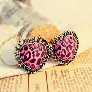 欧美时尚精美外贸饰品 复古爱心豹纹花边宝石耳钉