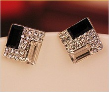韩国饰品批发OL璀璨耳钉高贵气质黑白色超闪钻方块耳钉