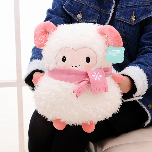 卡可爱毛绒嘟嘟羊多功能双插手暖手宝 靠垫