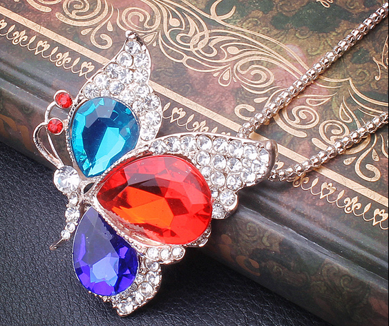 952三彩蝴蝶毛衣链 韩国可爱百搭长款水晶镶钻项链千朵饰品