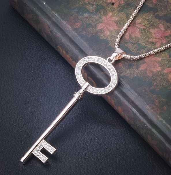 957幸运钥匙毛衣链 韩国可爱百搭长款水晶镶钻项链千朵饰品