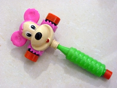 卡通摇铃小响锤 小孩环保摇铃 益智玩具 -卡通鼠响锤858