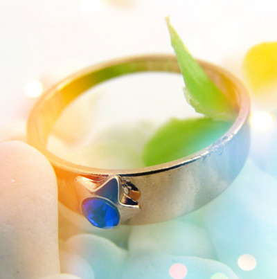 时尚新款韩版饰品 钛钢锆石情侣戒指 男款男士指环女性时尚戒指