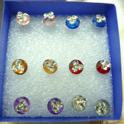 韩版简约靓钻耳钉