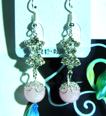 亚太复古流行亮钻烫金珍珠耳环