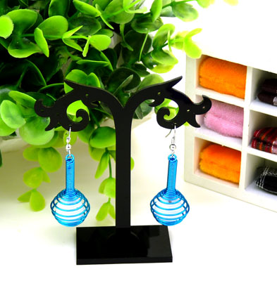 耳坠新款 多种色彩 潮流长款耳坠/夜店流行/ 超闪耀