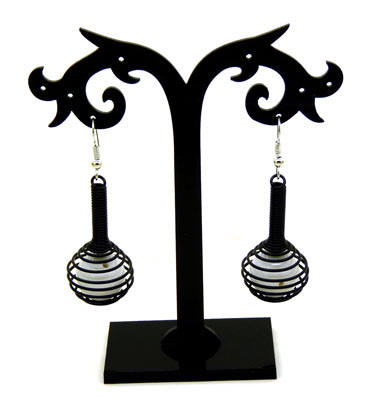 耳坠新款 多种色彩 潮流长款耳坠/夜店流行/ 超闪耀