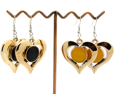 韩版卡哇伊个性耳钉 时尚爱心耳坠 潮流复古桃心女耳环 百搭淑女耳饰