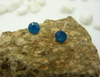 特价韩版防过敏水钻耳钉女 气质耳饰时尚潮流耳针 水晶耳钉水钻耳饰品