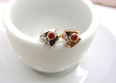 潮流时尚个性女孩耳饰品 舞蝶锆石耳钉 韩版潮流耳钉 时尚合金耳钉