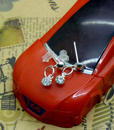 个性复古简约耳钉镀千足银水钻防过敏养耳耳针