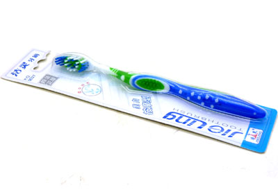 软毛细毛牙刷 抗菌牙刷 ---9027洁灵卡座牙刷