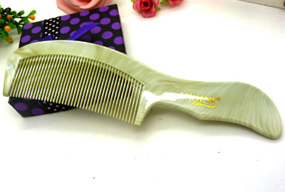 时尚抛光把梳 耐摔梳 直发梳 家用梳 化妆梳 洗澡梳 时尚发梳----1006梳