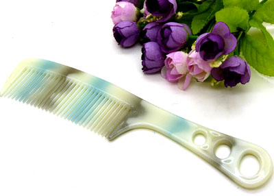 创意彩色梳 家用梳  时尚发梳 日用梳----仿玉三孔梳