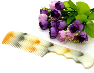 创意彩色梳 家用梳 时尚发梳 日用梳----仿玉弯把梳