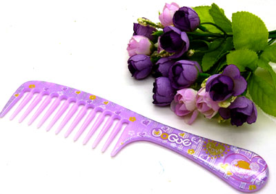 时尚耐摔梳 直发梳 家用梳  可爱卡通化妆梳 日用梳 宽齿梳----6168梳