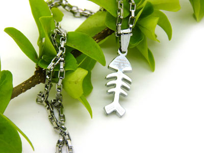 朋克项链潮男街舞帽项链hiphop饰品藏银钛钢镶钻项链