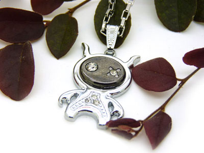 韩版时尚钛钢饰品男士个性非主流朋克项链 女吊坠 -藏银钛钢镶钻项链