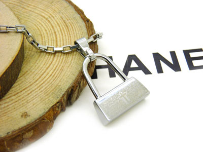 韩版时尚钛钢饰品男士个性非主流朋克项链 女吊坠 -藏银钛钢镶钻项链