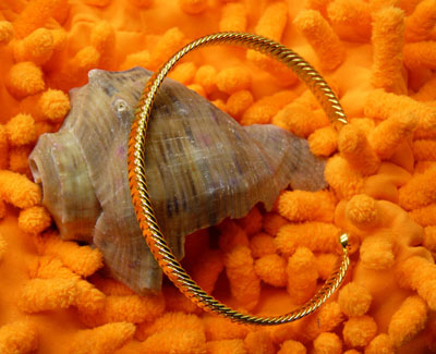 鱼鳞款仿黄金时尚细手镯 饰品手环 沙金镯子不掉色女赠礼盒	