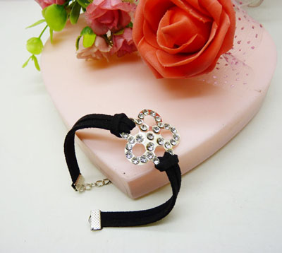 手链女皮绳韩版镶钻手链 个性饰品朋克手饰品 -合金皮绳镶钻手链