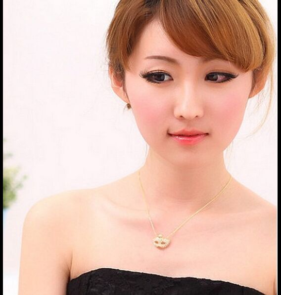 藏银合金日韩潮流 吊坠项链女 合金镶钻锁骨链送情侣礼物（赠礼盒）