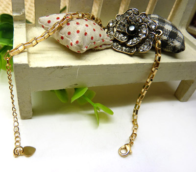 终身保色 静风格 薇拉夫人手链 奥地利水晶水钻 韩国时尚 复古奢华	