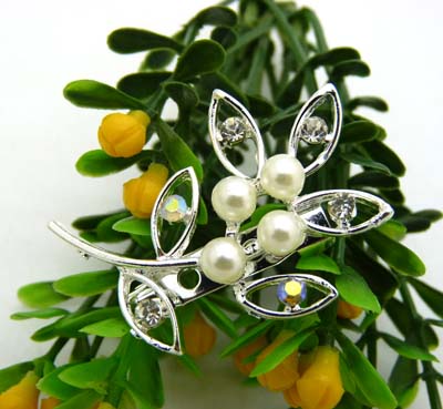 合金韩版饰品女花朵珍珠水晶钻胸针百合胸花别针