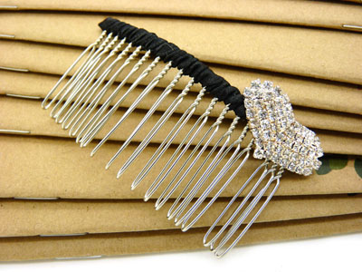 韩版布艺水钻蝴蝶盘发插梳刘海发梳 -合金锆石布艺发梳	