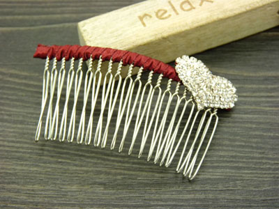 韩版布艺水钻蝴蝶盘发插梳刘海发梳-合金锆石布艺发梳 