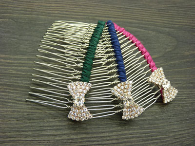 韩版布艺水钻蝴蝶盘发插梳刘海发梳 -合金锆石布艺发梳	