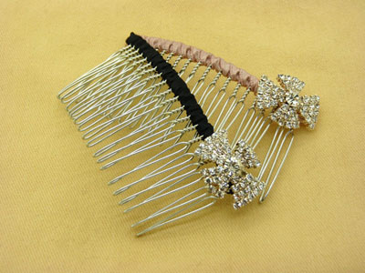 韩版布艺水钻蝴蝶盘发插梳刘海发梳 -合金锆石布艺发梳	
