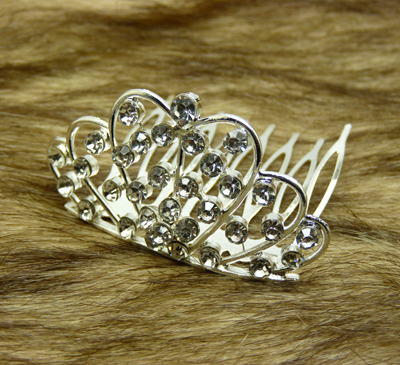 新款时尚最美新娘饰品小钻合金韩式彩钻皇冠	