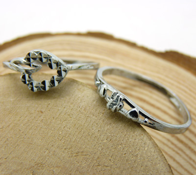 韩版 潮人姐妹钛钢戒指 情侣戒指姐妹指环	