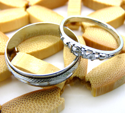 韩版永恒爱简约男女潮人指环 钛钢时尚戒子 礼品盒装