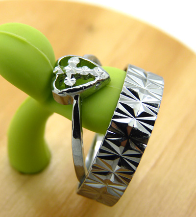 韩版永恒爱简约 男女潮人指环 钛钢时尚戒子 礼品盒装	