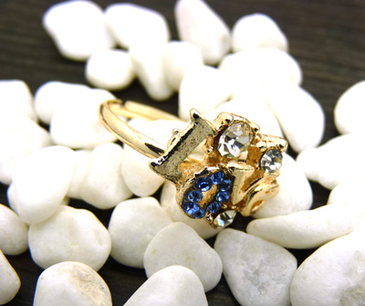 保色镀玫瑰金戒指 女 潮人指环宝石镶钻时尚戒 装饰品戒指