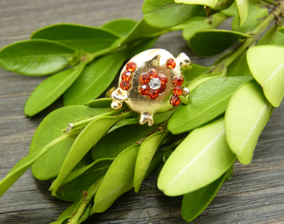 保色镀玫瑰金戒指 女潮人指环宝石镶钻时尚戒 装饰品戒指	