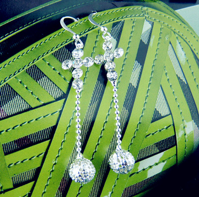 日韩饰品/水钻合金/保色耳饰	