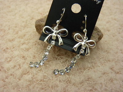 合金水晶蝴蝶结耳环耳坠耳饰 -钛钢锆石耳环