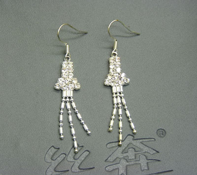 镀银耳环水钻靓女气质流苏耳坠女款耳饰防过敏 耳环长款女	