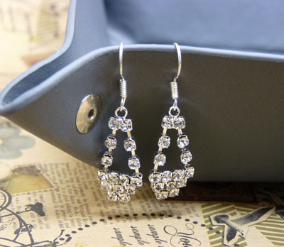 镀银耳环水钻靓女气质流苏耳坠女款耳饰防过敏 耳环长款女	