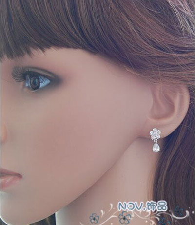 日韩精致时尚气质水钻耳钉耳环耳挂 女防过敏耳饰品